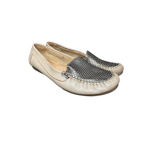 Mocassino Loafers size us 7.5 / 39 cream and bronze comfort shoe leather - Picture 2 of 10